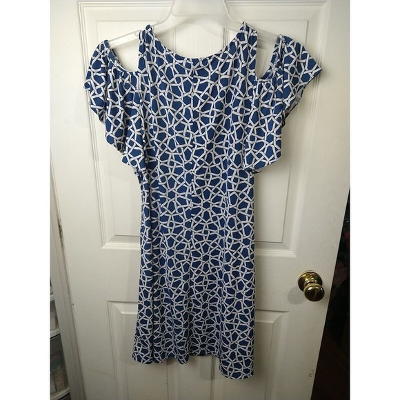 $ Roz & Ali Medium M Blue White Geometric Print Cold Shoulder Sheath Dress VNeck - Picture 10 of 10